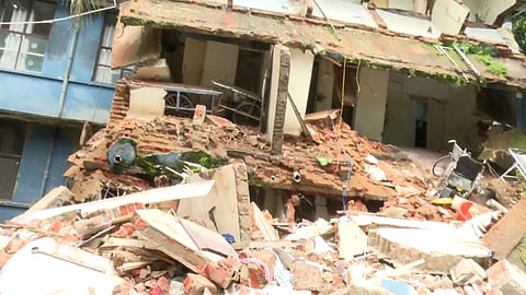kottayam medical college, Building collapse