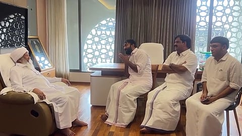 കാന്തപുരം മുസ്ലിയാരെ നേരില്‍ കണ്ട് ചാണ്ടി ഉമ്മന്‍