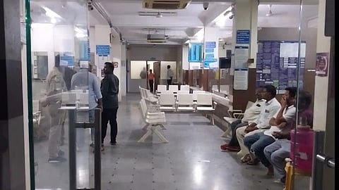 ബാങ്കിൽ നിന്നുള്ള ദൃശ്യങ്ങൾ