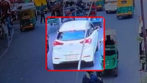 Hunt On For two More Cars Sourced By Red Fort Blast Suspects
