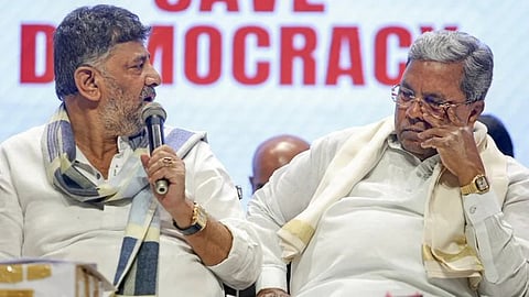 കർണാടക നേതൃമാറ്റത്തിലേക്കോ? ഡി.കെ. ശിവകുമാർ അനുകൂല എംഎൽഎമാർ ഡൽഹിയിലേക്ക്