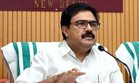 "ജോസഫ് വിഭാഗത്തിന് പരുന്തിൻ്റെ പുറത്തിരിക്കുന്ന കുരുവിയുടെ അവസ്ഥ"; കേരള കോൺഗ്രസ് ഇടതുപക്ഷത്തിനൊപ്പം തന്നെയെന്ന്  ജോസ്  കെ. മാണി 