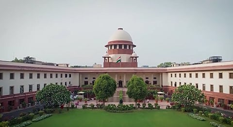 കേരളത്തിലെ വോട്ടര്‍ പട്ടിക തീവ്രപരിഷ്‌കരണ നടപടികള്‍ രണ്ടാഴ്ച കൂടി നീട്ടണം; സംസ്ഥാന സര്‍ക്കാര്‍ സുപ്രീംകോടതിയില്‍