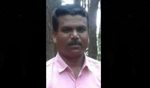 തിരുവനന്തപുരത്ത് മരക്കൊമ്പ് വീണ് ഇരുചക്ര യാത്രക്കാരന് ദാരുണാന്ത്യം