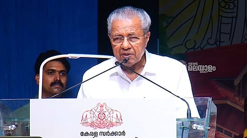ഇനി മൈക്ക് കേടാവുമെന്ന പേടി വേണ്ട...! കലോത്സവത്തിന്റെ ഉദ്ഘാടനത്തിൽ താരമായി 80,000 രൂപയുടെ പുത്തൻ മൈക്ക്