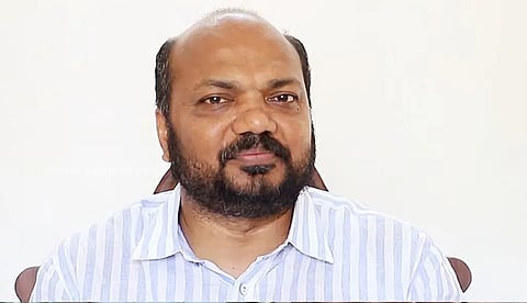 ശബരിമല യുവതി പ്രവേശനത്തില്‍ ആദ്യം പുനഃപരിശോധനാ ബെഞ്ച് വരട്ടെ; സര്‍ക്കാര്‍ അസാധാരണ തിടുക്കം കാണിക്കേണ്ടതില്ല: പി. രാജീവ്