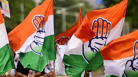 തൃപ്പൂണിത്തുറ കോൺഗ്രസിൽ തമ്മിലടി