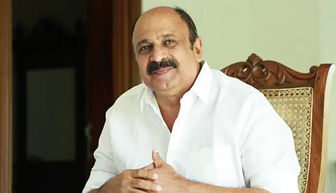 സിദ്ദിഖിന് ലൈംഗികാതിക്രമ കേസിലെ ജാമ്യ വ്യവസ്ഥയില്‍ ഇളവ്; യുഎഇ സന്ദര്‍ശിക്കാന്‍ അനുമതി 