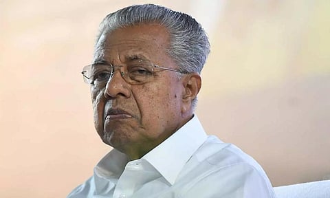 "ഉത്തരേന്ത്യൻ ബിജെപി സർക്കാരുകളുടെ തനിപ്പകർപ്പ്, 3000ത്തോളം പേരെ കോൺഗ്രസ് ഭവനരഹിതരാക്കി"; തെലങ്കാനയിലെ ബുൾഡോസർ രാജിനെതിരെ മുഖ്യമന്ത്രി