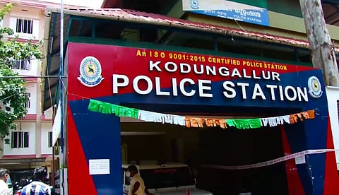 കൊടുങ്ങല്ലൂരില്‍ ദമ്പതികളുടെ ഫ്‌ളാറ്റില്‍ ഫ്രിഡ്ജില്‍ നിന്ന് ഗർഭസ്ഥ ശിശുവിൻ്റെ ജഡം; കേസെടുത്ത് പൊലീസ്