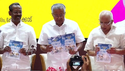 പെൻഷൻ 3000 രൂപയാക്കും, ഡിസൈന്‍ഡ് സ്മാര്‍ട്ട് റോഡുകള്‍, പലിശരഹിത വായ്പ; 950 വാഗ്ദാനങ്ങളുമായി എല്‍ഡിഎഫ് പ്രകടനപത്രിക 