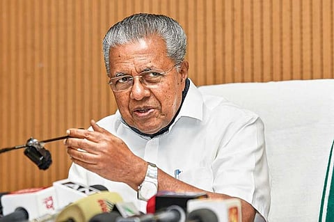 പത്താം വർഷ പ്രോഗ്രസ് റിപ്പോർട്ടുമായി എൽഡിഎഫ് സർക്കാർ; മുഖ്യമന്ത്രി ഇന്ന് പ്രകാശനം ചെയ്യും