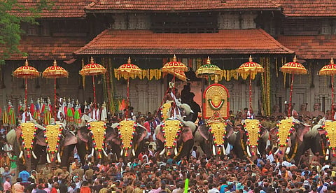 തൃശൂര്‍ പൂരം ഇത്തവണ വെടിക്കെട്ടില്ലാതെ; ആചാരപരമായ ആഘോഷം മാത്രം 