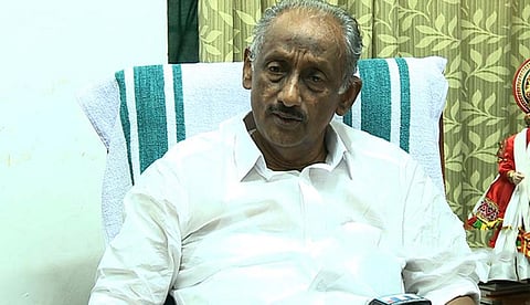 "മലര്‍ന്ന് കിടന്ന് തുപ്പിയാല്‍ മുഖത്തേ വീഴൂ, കോണ്‍ഗ്രസിലെ ആഭ്യന്തര കാര്യങ്ങള്‍ എല്ലാ പരിധിയും വിട്ട് തെരുവിലേക്ക് പോകുന്നു"; വിമര്‍ശനവുമായി കെ.സി. ജോസഫ് 