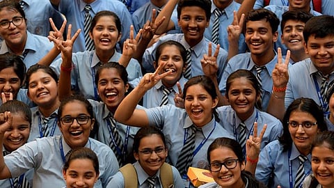 സിബിഎസ്ഇ പ്ലസ് ടു പരീക്ഷാഫലം പ്രഖ്യാപിച്ചു; വിജയശതമാനം 85.20%