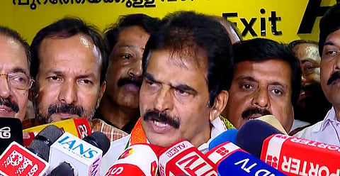 "എന്നെ പിച്ചി ചീന്തി മതിയായില്ലേ... കെ.സി പക്ഷമൊന്നുമില്ല"; വൈകാരിക പ്രതികരണവുമായി കെ.സി. വേണുഗോപാൽ