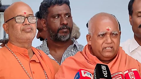 "കുറഞ്ഞത് നാല് ഈഴവ മന്ത്രിമാരെങ്കിലും വേണം"; ആവശ്യവുമായി ശിവഗിരി മഠം