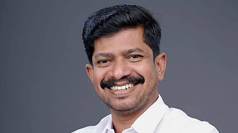 O.J. Janeesh wins maiden fight and enters the cabinet