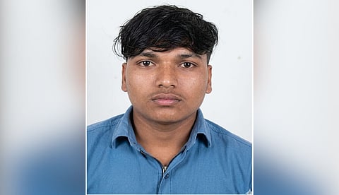മദ്യലഹരിയിലെത്തിയ പിതാവ് മകന്റെ തലയ്ക്കടിച്ചു; 17 കാരന് ദാരുണാന്ത്യം 