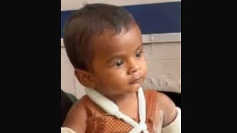 The cause of death of the child was a deep wound.