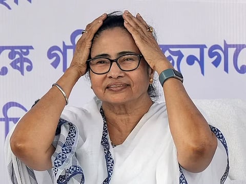 ആഭ്യന്തരപ്രതിസന്ധി രൂക്ഷം; വിമത നീക്കത്തിൽ അടിപതറി തൃണമൂൽ കോൺഗ്രസ്
