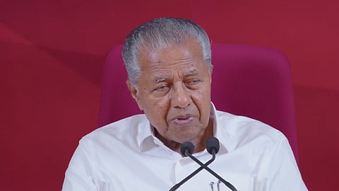 പ്രതിപക്ഷ നേതാവ് പിണറായി വിജയൻ