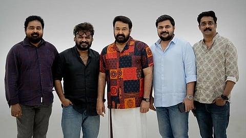 തരുൺ മൂർത്തി, രതീഷ് രവി, ആഷിഖ് ഉസ്മാൻ എന്നിവർ മോഹൻലാലിന് ഒപ്പം