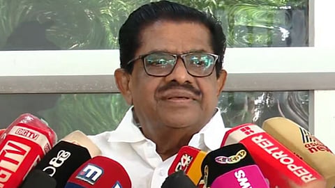 വെള്ളാപ്പള്ളി കവല ചട്ടമ്പിയെ പോലെ സംസാരിക്കുന്നു; വ്യക്തിപരമായി യാതൊരു വിരോധവുമില്ല: വി.എം. സുധീരൻ 