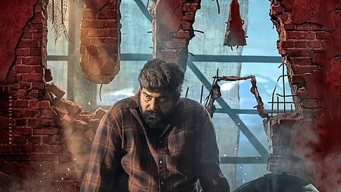 തീപ്പൊരി ആക്ഷനുമായി ജോജുവിന്റെ 'വരവ്'; ഷാജി കൈലാസ് ചിത്രത്തിന് 'യുഎ' സർട്ടിഫിക്കറ്റ്