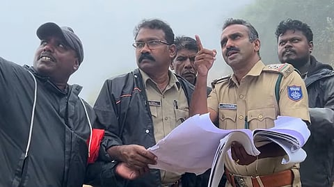 ചിന്നക്കനാലിൽ കയ്യേറ്റഭൂമി ഒഴിപ്പിച്ച് വനംവകുപ്പ്; തിരിച്ചുപിടിച്ചത് ഹാരിസൺ മലയാളം ലിമിറ്റഡ് കൈവശം വച്ചിരുന്ന 42.72 ഹെക്ടർ വനഭൂമി