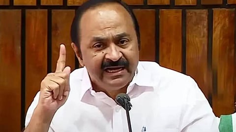 വിഴിഞ്ഞത്തെ അദാനിയുടെ ഓഹരി വിൽക്കാൻ സർക്കാർ അനുമതി വേണം; വി.ഡി. സതീശൻ