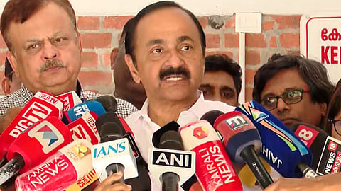 മണ്ണ് മാറ്റാൻ കഴിഞ്ഞ മാസം 
ഉത്തരവിറക്കി; കരാറുകാർ നിർദേശം പാലിച്ചില്ല: 
വി.ഡി. സതീശൻ
