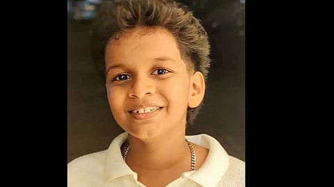 ഫുട്ബോൾ കളിക്കിടെ എർത്ത് കമ്പിയിൽ നിന്ന് ഷോക്കേറ്റു; 
പതിമൂന്നുകാരന് ദാരുണാന്ത്യം