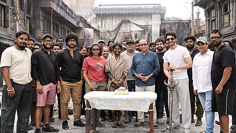 'മഹാകാളി' ടീം