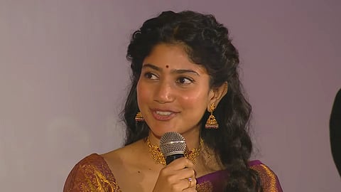 'രാമായണ' ട്രെയ്‌ലർ ലോഞ്ച് ഇവന്റിൽ സായ് പല്ലവി