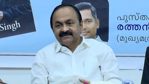 "ഒന്നും മറന്നിട്ടില്ല, സ്ഥലംമാറ്റത്തിന് റെഡിയായി ഇരുന്നോ"; പ്രതിപക്ഷ സർവീസ് സംഘടനകളോട് മുഖ്യമന്ത്രി 