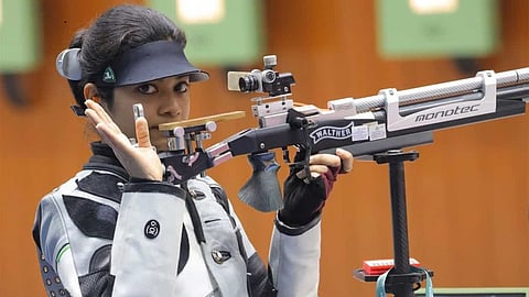 വെള്ളിത്തിളക്കത്തിൽ വിദർശ; ഏഷ്യൻ ഗെയിംസിൽ ചരിത്രമെഡൽ സ്വന്തമാക്കി കോഴിക്കോട് സ്വദേശി; അഭിമാനവും സന്തോഷവുമെന്ന് താരം