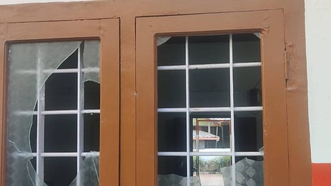 കൂത്തുപറമ്പ് ബ്ലോക്ക് കോൺഗ്രസ് കമ്മിറ്റി ഓഫീസായ
ഇന്ദിരാ ഭവന് നേരെ ആക്രമണം