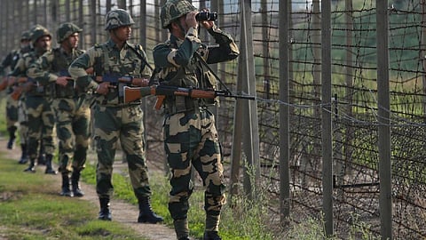 Army kills two Pakistani infiltrators at the Punjab border