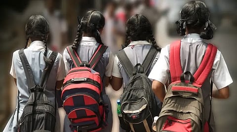 ഉപരാഷ്ട്രപതിയുടെ സന്ദർശനം; കോഴിക്കോട് നഗരപരിധിയിലെ വിദ്യാഭ്യാസ സ്ഥാപനങ്ങൾക്ക് വെള്ളിയാഴ്ച ഉച്ചയ്ക്ക് ശേഷം അവധി
