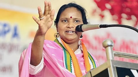 'പാർട്ടിക്ക് അതീതമായി പ്രവർത്തിക്കുന്നു'; രമ്യാ ഹരിദാസ് എംഎൽഎയ്ക്ക് എതിരെ പ്രമേയം പാസാക്കി കോൺഗ്രസ് മണ്ഡലം കമ്മിറ്റികൾ
