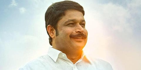 നികേഷ് കുമാര്‍ സജീവ രാഷ്ട്രീയത്തിലേക്ക്; മാധ്യമപ്രവര്‍ത്തനം അവസാനിപ്പിച്ചു
