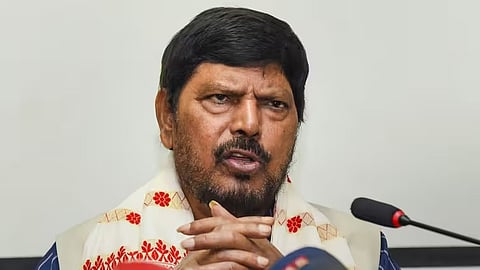 കേന്ദ്രമന്ത്രി റാംദാസ് അത്താവ്‌ലെ