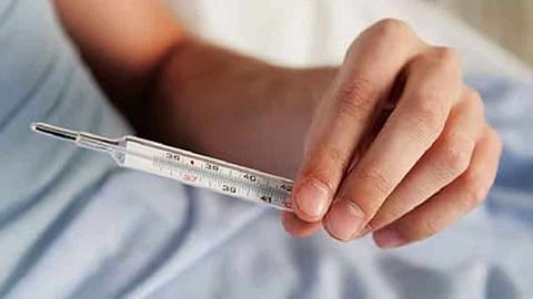 പനിയിൽ വിറച്ച് കേരളം; സംസ്ഥാനത്തെ സർക്കാർ ആശുപതികളിൽ ഇന്ന്   ചികിത്സ തേടിയത് 13600 പേർ
