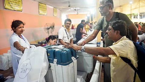 ഏഴ് സംസ്ഥാനങ്ങളിലെ നിയമസഭാ ഉപതെരഞ്ഞെടുപ്പ്; ആദ്യ ഫല സൂചനകൾ ഇന്ത്യ മുന്നണിക്കൊപ്പം