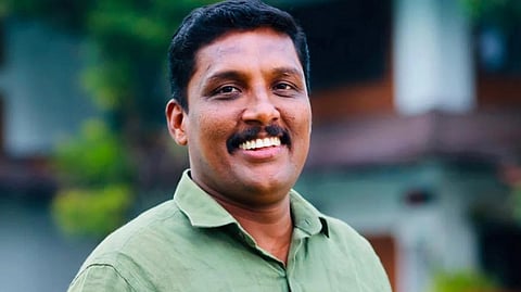 പിഎസ്‌സി കോഴ വിവാദം: പ്രമോദ് കൂട്ടോളിയെ പുറത്താക്കി സിപിഎം