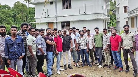 ഗുണ്ടാ നേതാവിൻ്റെ പിറന്നാളാഘോഷം; ക്രിമിനൽ സംഘം പൊലീസ് പിടിയിൽ
