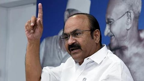 ഷിരൂരിലെ മണ്ണിടിച്ചില്‍: കർണാടക സർക്കാരിന് ഉദാസീനതയില്ല, പ്രതികൂല സാഹചര്യമാണ് നിലവിലുള്ളതെന്ന് വി.ഡി. സതീശൻ