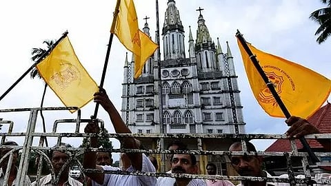 എന്താണ് സഭാ തർക്കം? നൂറ്റാണ്ടുകൾ പഴക്കമുള്ള തർക്കത്തിൻ്റെ ചരിത്ര പശ്ചാത്തലം