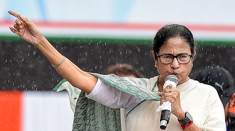 'മമതയുടെ വാക്കുകള്‍ തീവ്രവാദികൾ വരെ മുതലെടുക്കും'; അഭയം നല്‍കുമെന്ന പരാമര്‍ശത്തില്‍ അതൃപ്തി അറിയിച്ച് ബംഗ്ലാദേശ്